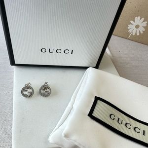 GUCCI SILVER INTERLOCKING G EARRINGS